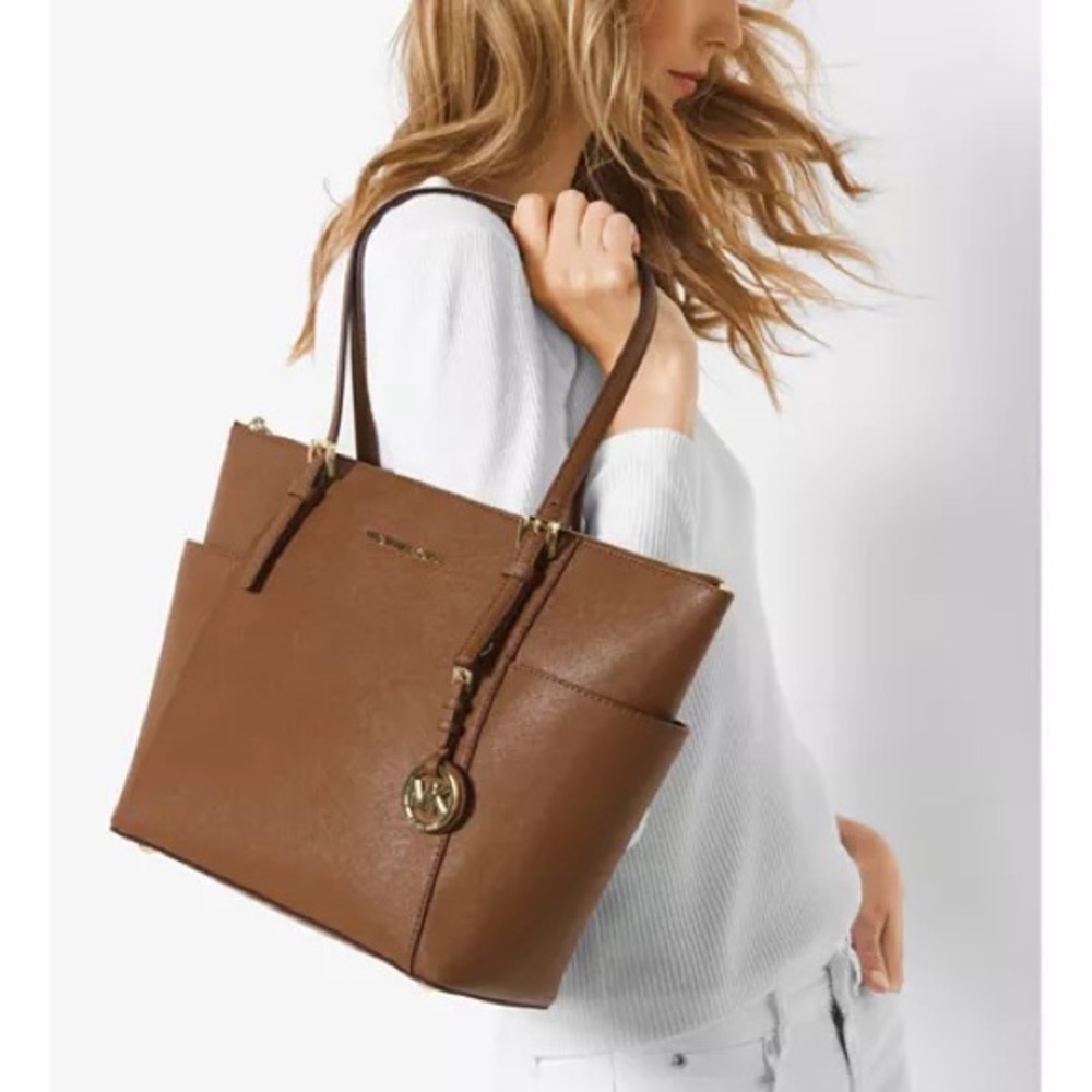 Michael Kors Jet Set East West Top Zip Tote